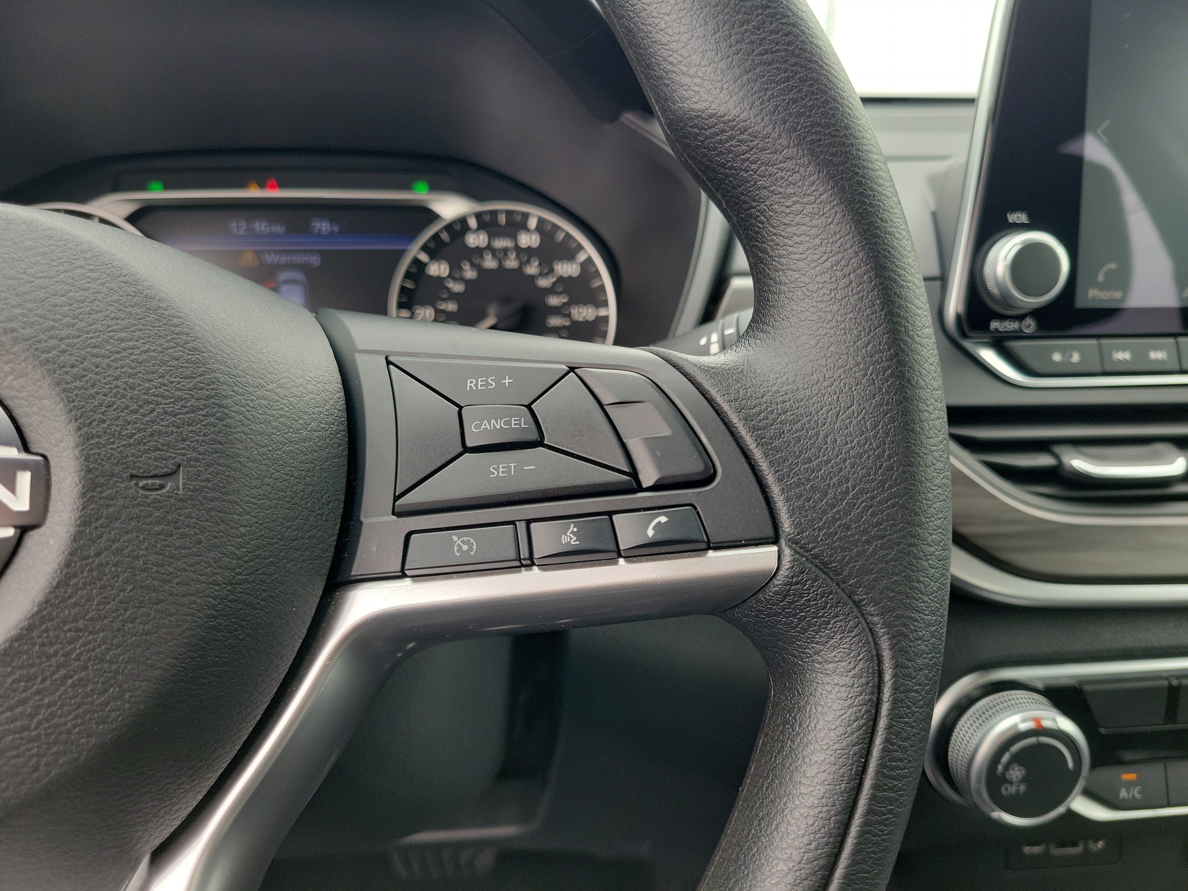 Used 2026 Nissan Altima 2.5 SV FWD image 23