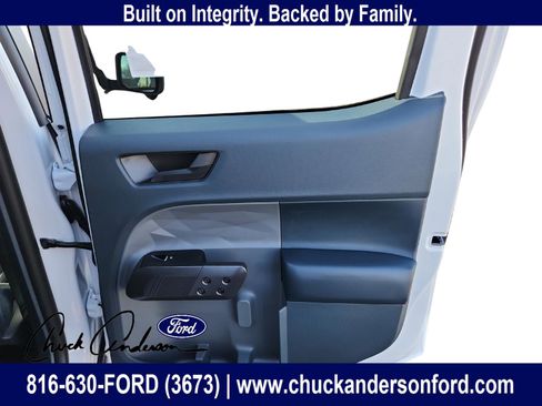 New 2025 Ford Maverick Lariat w/ Black Appearance Package AWD/4WD image 29