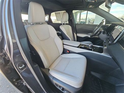 Used 2024 Lexus RX 350 Premium image 18