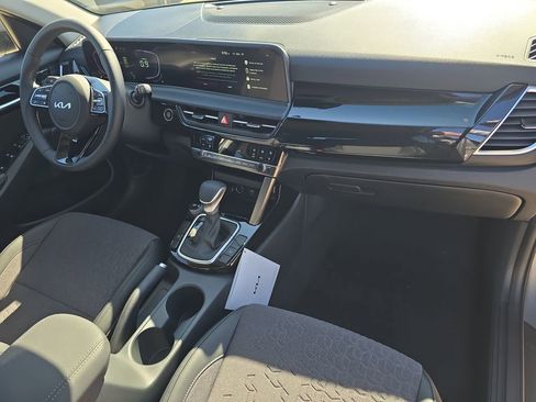 New 2026 Kia Seltos S FWD image 11
