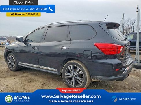 Used 2017 Nissan Pathfinder Platinum w/ Family Entertainment Package AWD/4WD image 3
