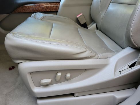 Used 2019 Chevrolet Tahoe Premier image 5