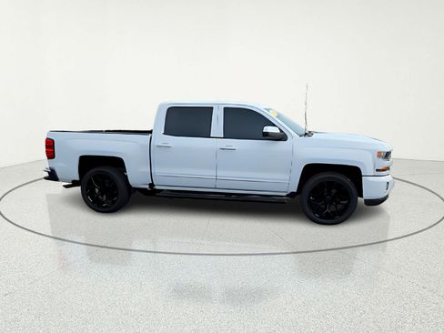 Used 2018 Chevrolet Silverado 1500 LT w/ All Star Edition image 8