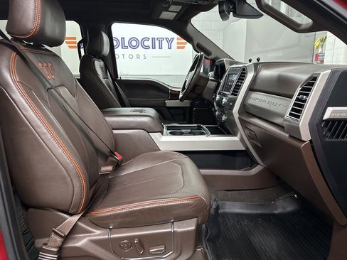 Used 2017 Ford F450 King Ranch w/ King Ranch Ultimate Package image 25