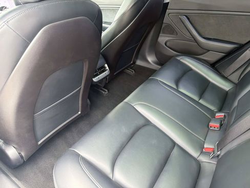 Used 2019 Tesla Model 3 Standard Range Plus RWD image 10