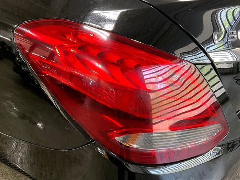 Used 2015 Mercedes-Benz C 300 4MATIC Sedan image 29