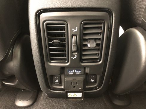 Certified 2024 Dodge Durango GT image 14