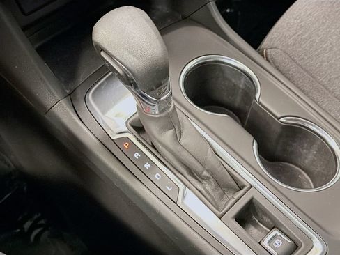 Used 2022 Chevrolet Equinox LT FWD image 18