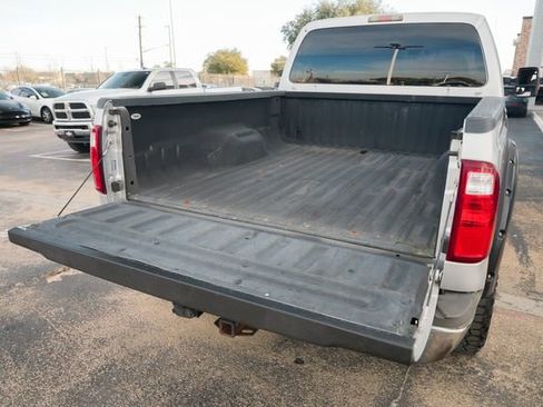 Used 2010 Ford F250 XLT image 11