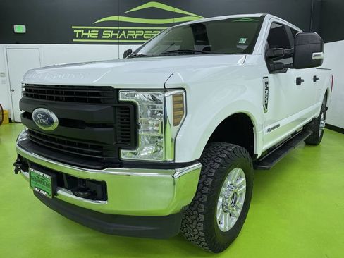 Used 2019 Ford F350 XL w/ Power Equipment Group image 5