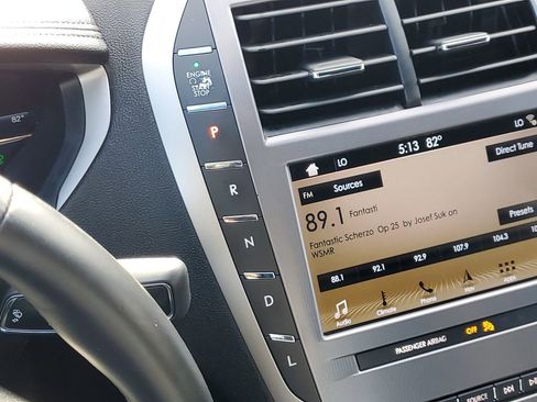 Used 2019 Lincoln MKZ Reserve image 34