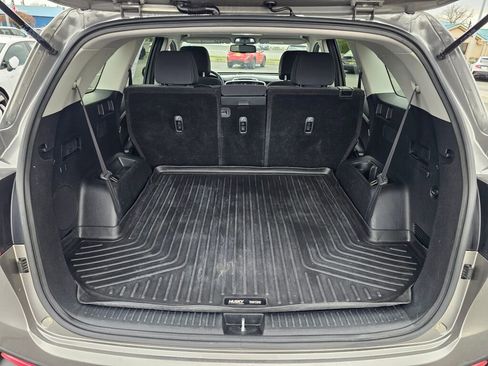 Used 2017 Kia Sorento LX w/ LX Convenience Package image 29