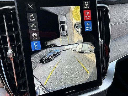 New 2026 Volvo XC90 T8 Plus w/ Protection Package AWD/4WD image 20