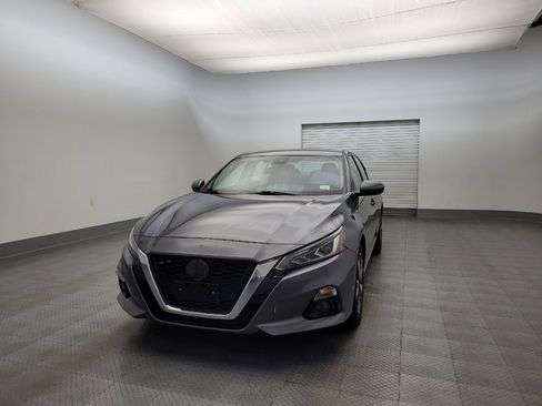 Used 2019 Nissan Altima 2.5 SV image 15