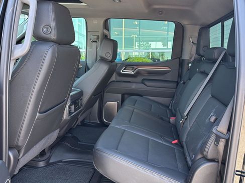 Used 2024 GMC Sierra 1500 Denali w/ Technology Package image 18