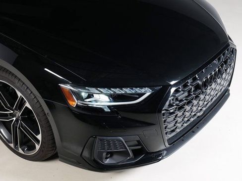 Used 2025 Audi A8 L 3.0T w/ Executive Package image 34