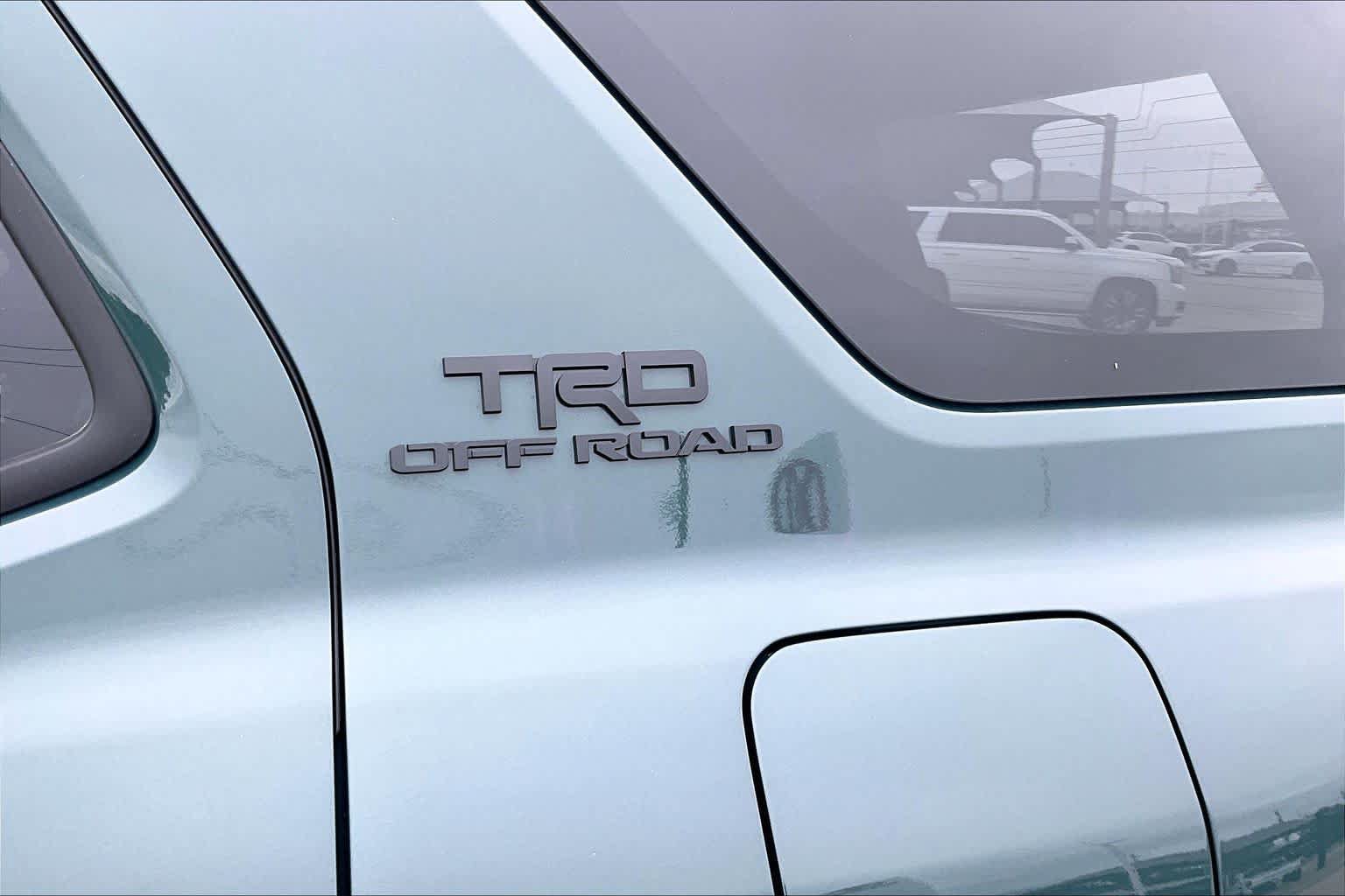Used 2026 Toyota 4Runner TRD Off-Road Premium AWD/4WD image 15