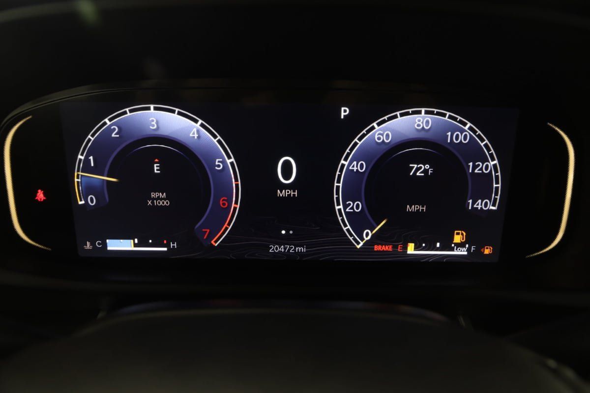 Used 2024 Jeep Wagoneer 4WD image 17