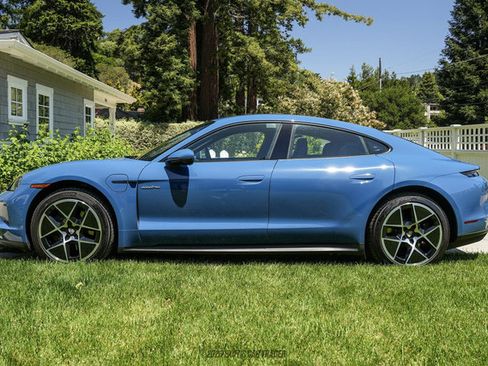 Used 2025 Porsche Taycan RWD image 3