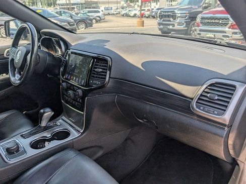 Used 2019 Jeep Grand Cherokee Limited w/ Trailer Tow Group IV AWD/4WD image 33