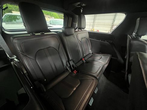 Used 2023 Ford Expedition Max Limited AWD/4WD image 18