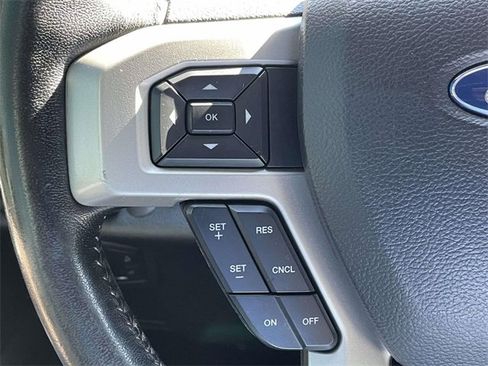 Used 2019 Ford F350 Lariat w/ Chrome Package image 22