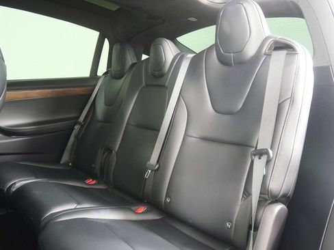 Used 2021 Tesla Model X Long Range image 14