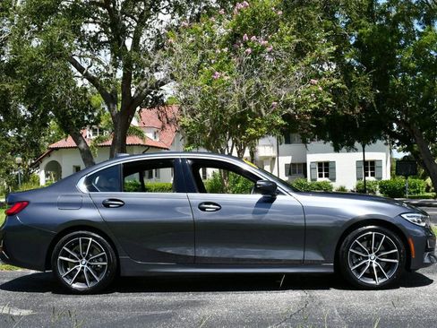 Used 2020 BMW 330i Sedan w/ Premium Package image 7