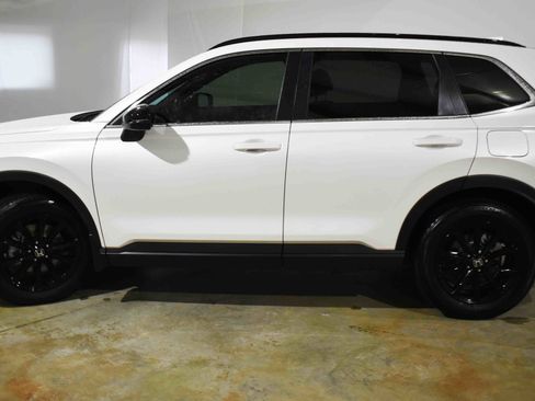 Certified 2025 Honda CR-V Sport image 6