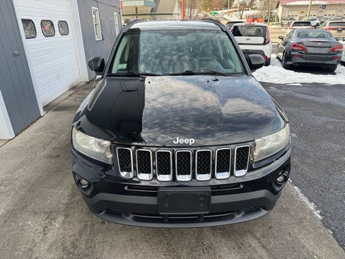 Used 2014 Jeep Compass Sport w/ Power Value Group image 2