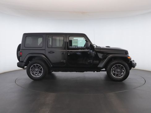 Used 2021 Jeep Wrangler Unlimited Sport AWD/4WD image 22