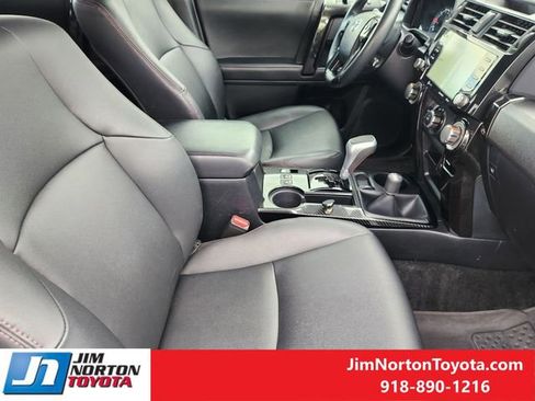 Used 2022 Toyota 4Runner TRD Off-Road Premium image 16