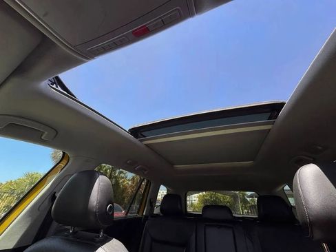 Used 2018 Volkswagen Atlas SEL FWD image 14
