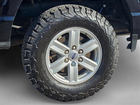 Used 2022 Ford F150 XLT w/ Equipment Group 301A Mid image 19