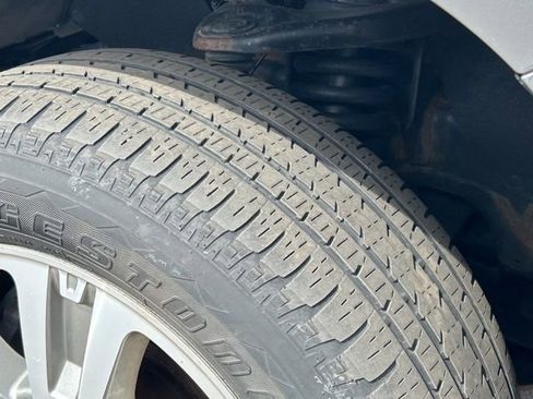 Used 2017 Toyota Tundra Platinum AWD/4WD image 14