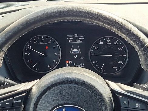 Used 2024 Subaru Outback Premium image 28