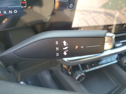 New 2026 Chevrolet Equinox EV LT image 24