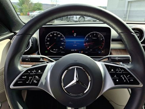 Used 2024 Mercedes-Benz C 300 4MATIC Sedan image 20