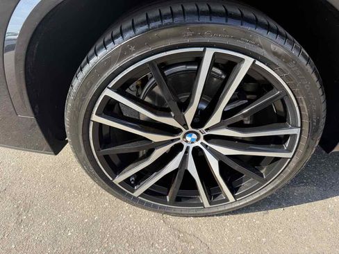Used 2020 BMW X5 xDrive40i w/ M Sport Package AWD/4WD image 7