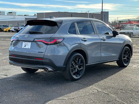 Used 2024 Honda HR-V Sport image 8