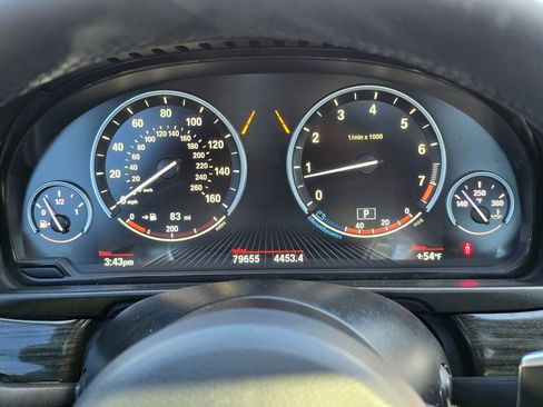 Used 2015 BMW 550i Sedan image 25