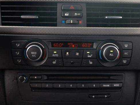 Used 2013 BMW 335is Coupe RWD image 31