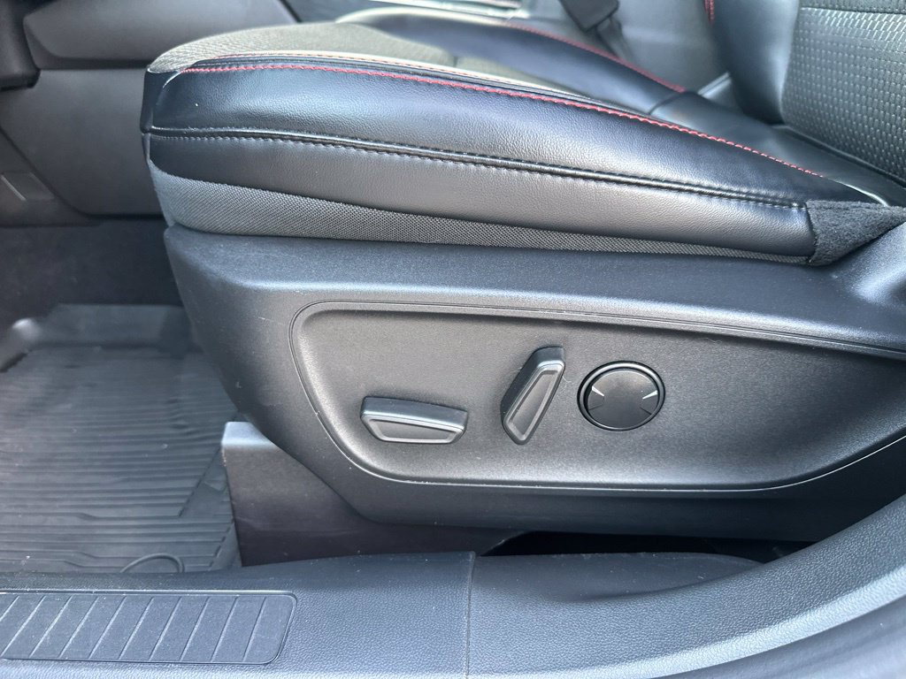 Used 2024 Ford Escape ST-Line w/ Tech Pack #1 AWD/4WD image 24