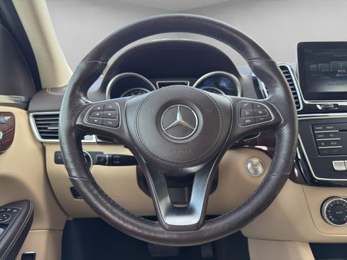 Used 2017 Mercedes-Benz GLS 450 4MATIC image 11