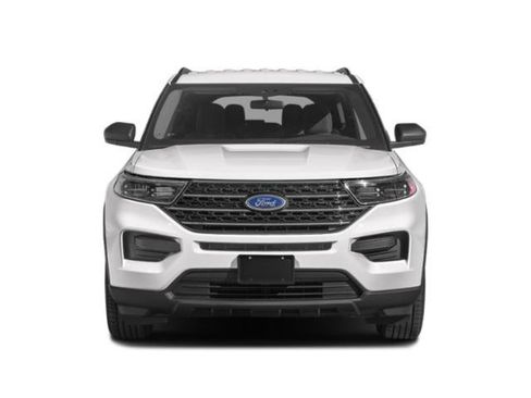 Used 2024 Ford Explorer XLT w/ Equipment Group 202A AWD/4WD image 4