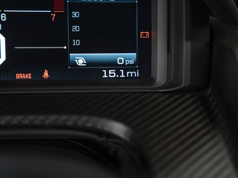 Used 2019 Ford GT RWD image 44