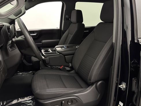 Used 2022 Chevrolet Silverado 1500 Custom image 13