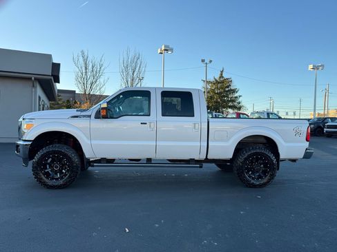 Used 2015 Ford F350 Lariat w/ Lariat Chrome Package image 6
