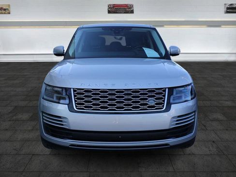 Used 2018 Land Rover Range Rover Supercharged image 2