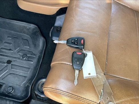 Used 2012 Jeep Wrangler Unlimited Sahara w/ Connectivity Group image 11